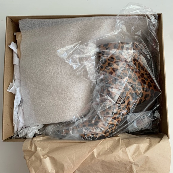 Lucky Brand Munise Leopard Booties - Picture 3 of 7